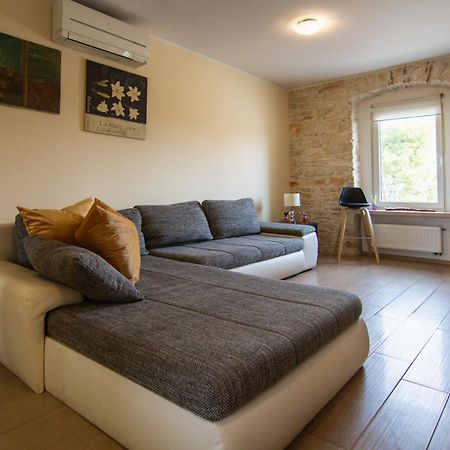 Apartment Lungomare Pula Dış mekan fotoğraf