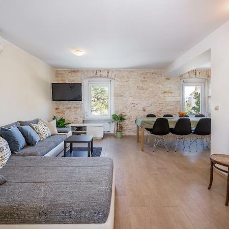 Apartment Lungomare Pula Dış mekan fotoğraf