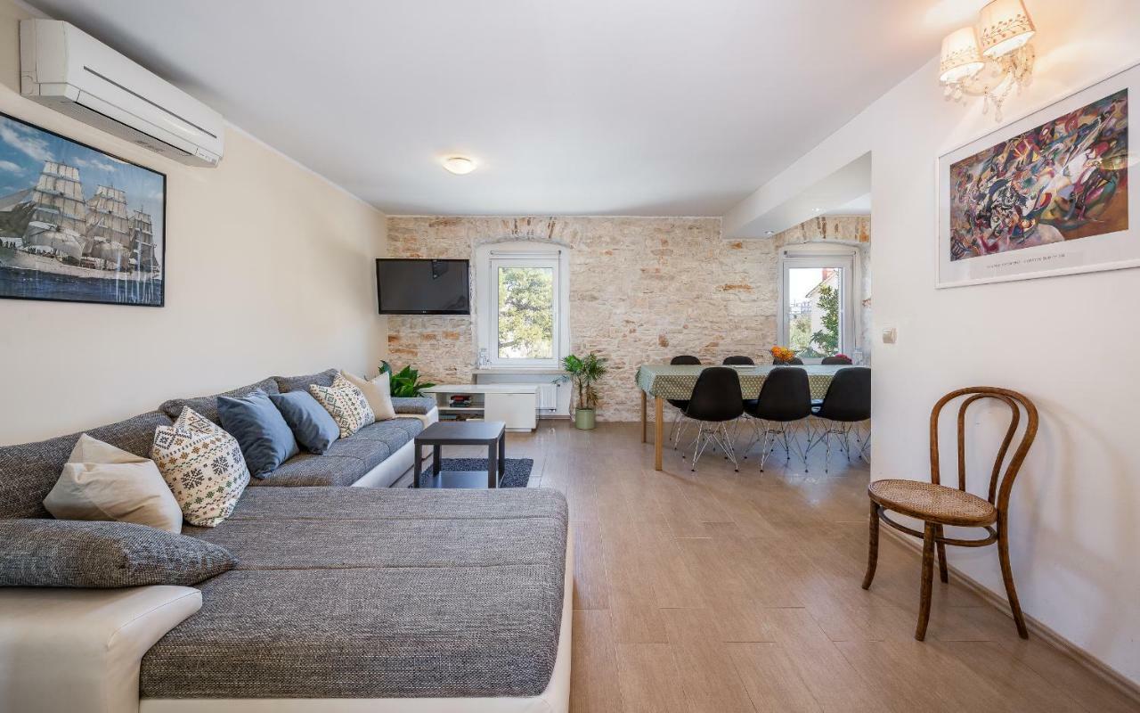 Apartment Lungomare Pula Dış mekan fotoğraf
